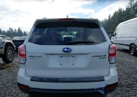 2017 Subaru Forester 2.5I Premium из США, поврежденный, VIN JF2SJAEC7HH479322